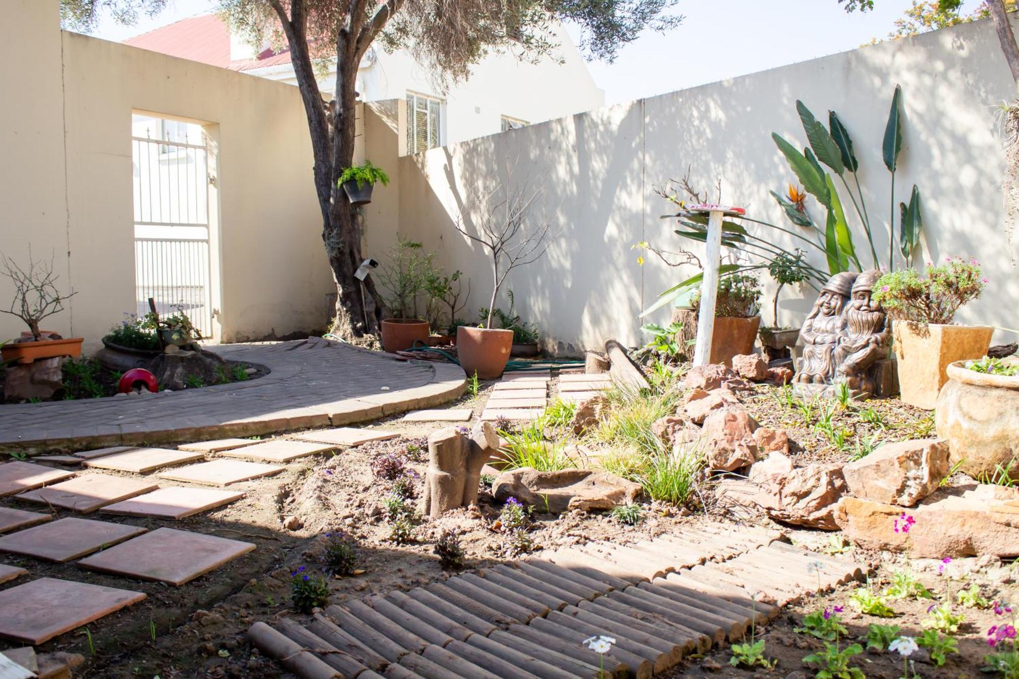 De Oude Yotclub Bed & Breakfast Oudtshoorn Eksteriør bilde