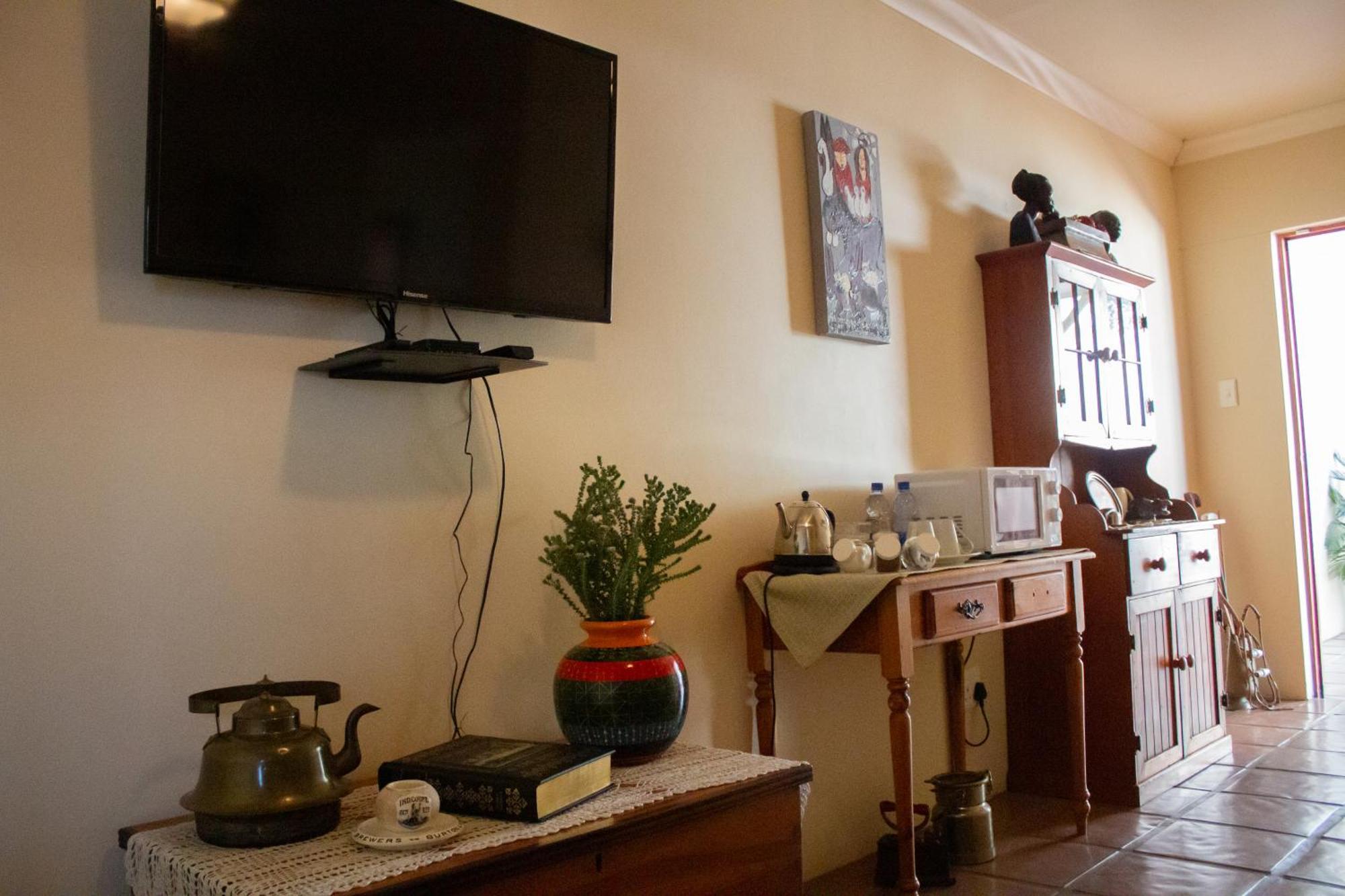 De Oude Yotclub Bed & Breakfast Oudtshoorn Eksteriør bilde
