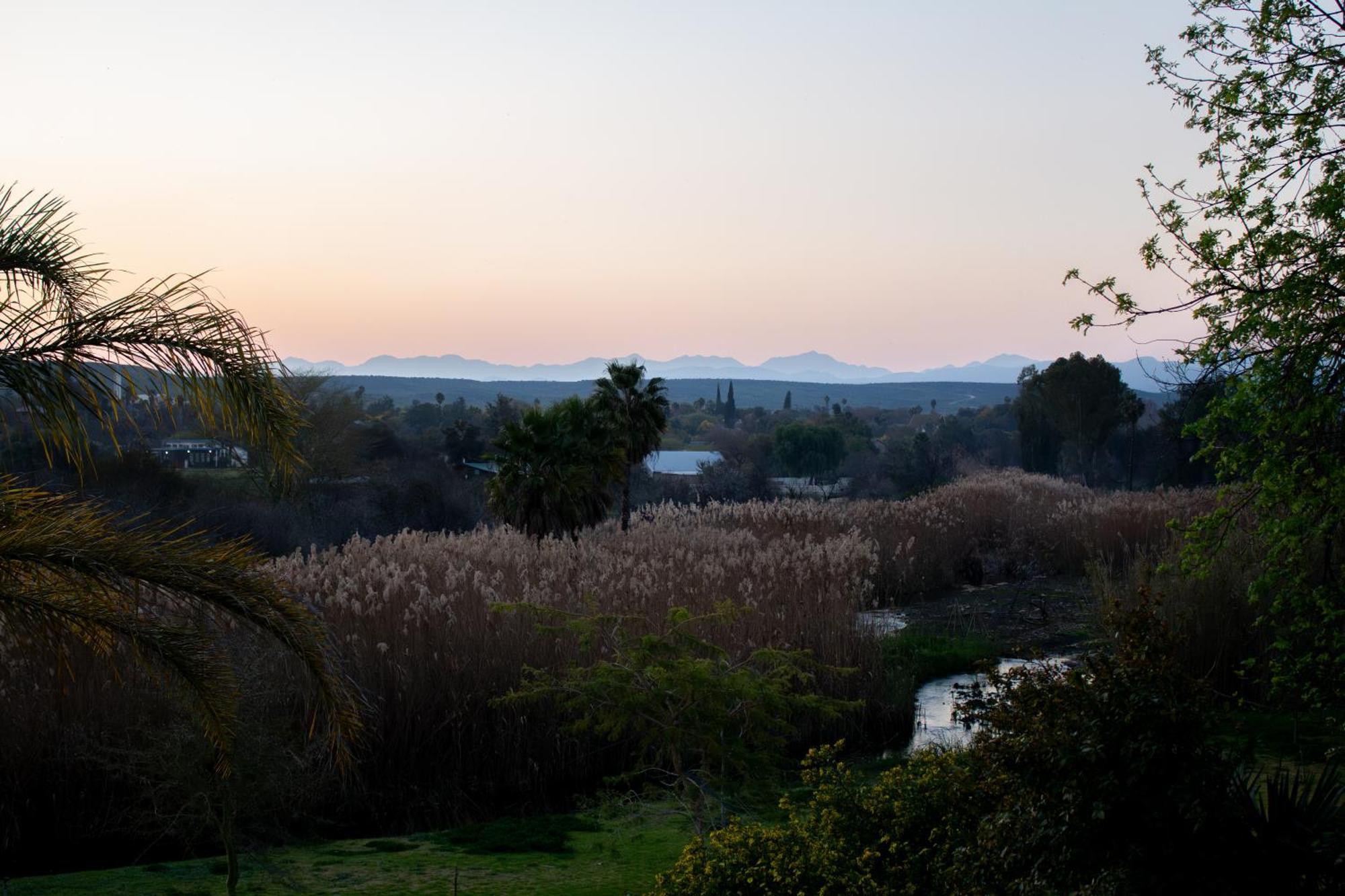 De Oude Yotclub Bed & Breakfast Oudtshoorn Eksteriør bilde